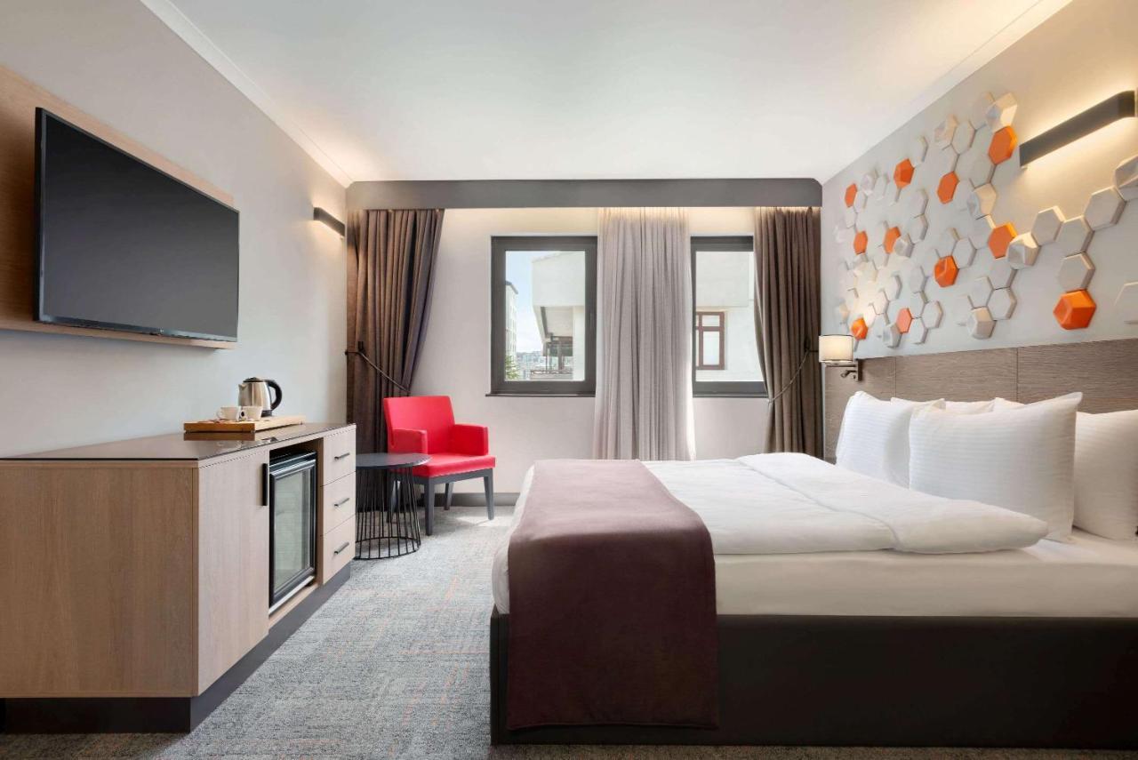 Days Hotel By Wyndham Ankara Cankaya Exterior photo