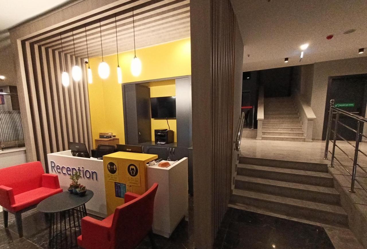 Days Hotel By Wyndham Ankara Cankaya Exterior photo